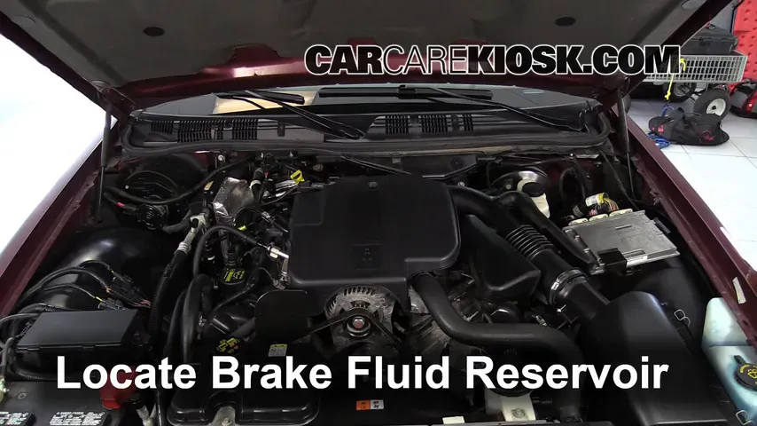 2009 Mercury Grand Marquis LS 4.6L V8 FlexFuel Brake Fluid